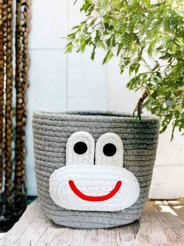 Fun & Functional Animal Face Basket – Ideal for Storage