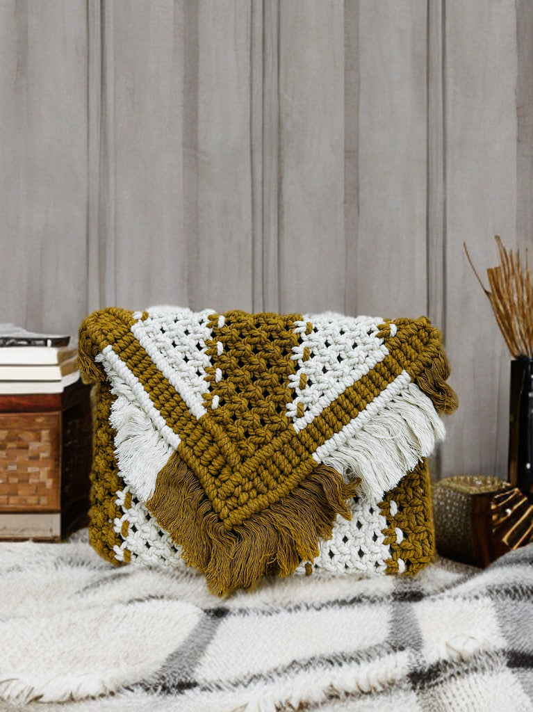 Macramé Sling Bag with Beads & Flap – Boho Handmade Purse