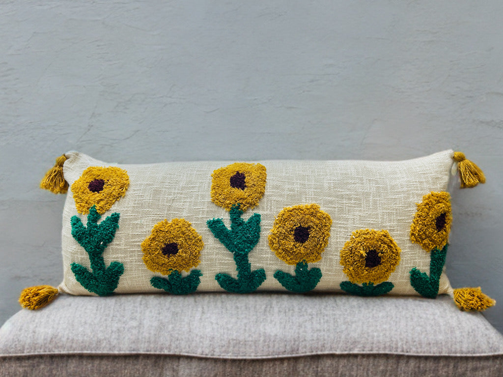 Sunflower Tufted Lumber | 14"x36"| Cotton