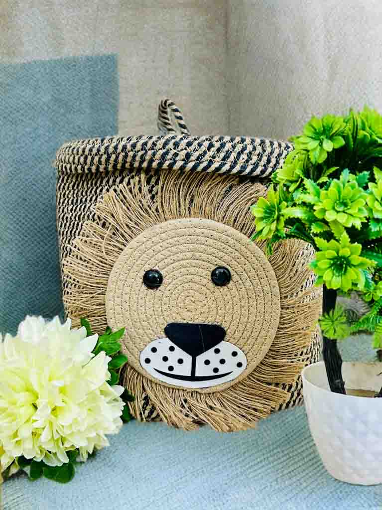 Handcrafted Lion Face Storage Basket with Lid – Stylish & Functional