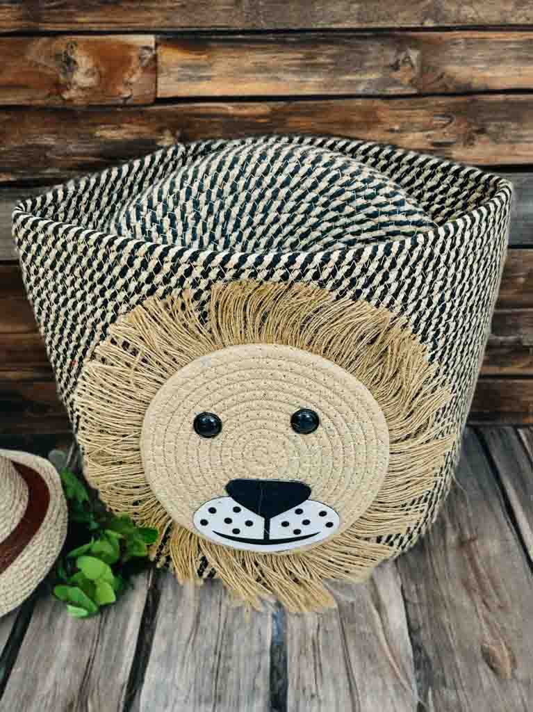 Handcrafted Lion Face Storage Basket with Lid – Stylish & Functional