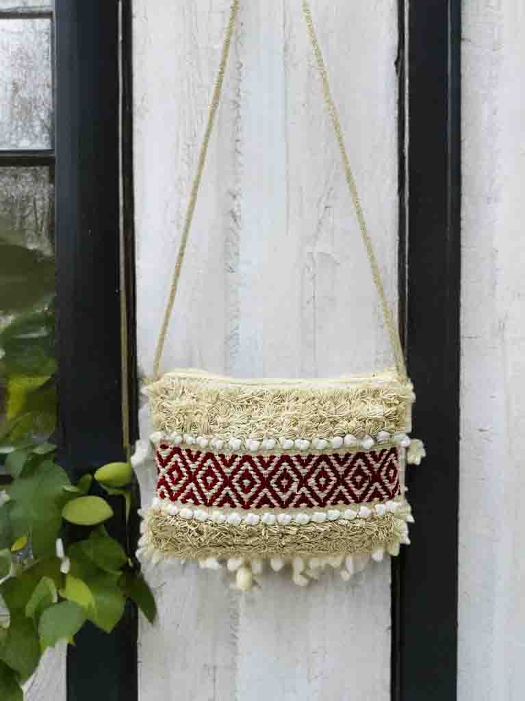 Bohemian Elegance | Artisan-Crafted Bags for the Modern Muse