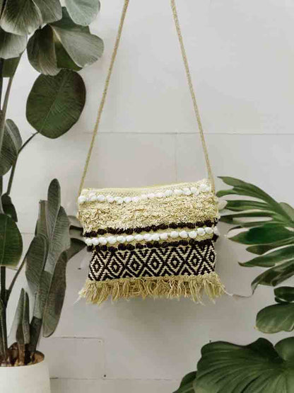 Bohemian Sling Bag – Fringe Crossbody with Zipper & Inner Pocket