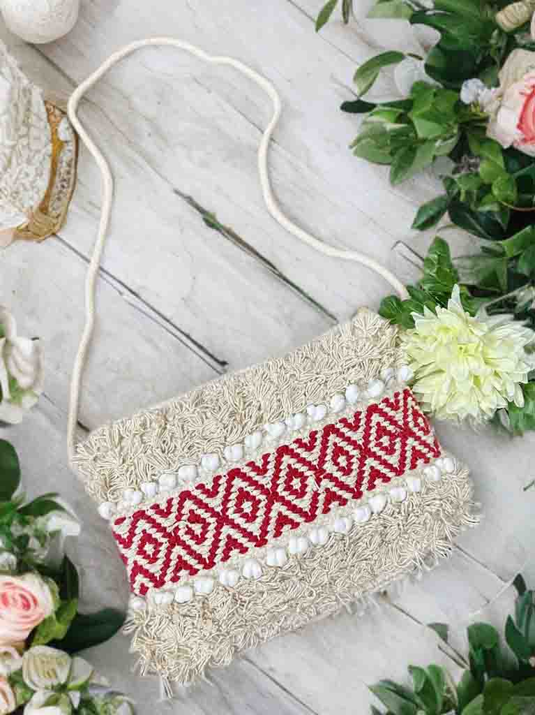 Bohemian Elegance | Artisan-Crafted Bags for the Modern Muse