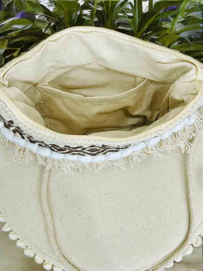 Bohemian Sling Bag – Fringe Crossbody with Zipper & Inner Pocket