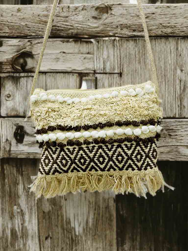 Bohemian Sling Bag – Fringe Crossbody with Zipper & Inner Pocket